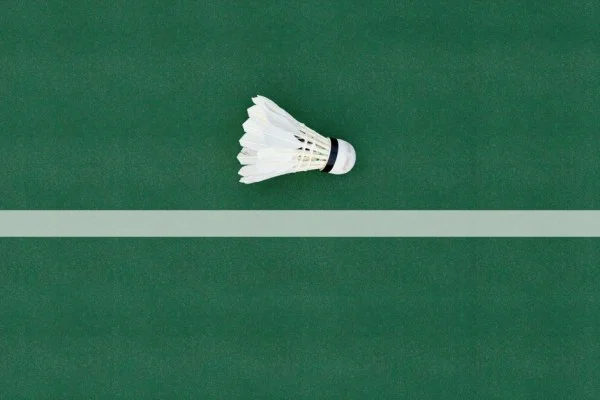 badminton court rally